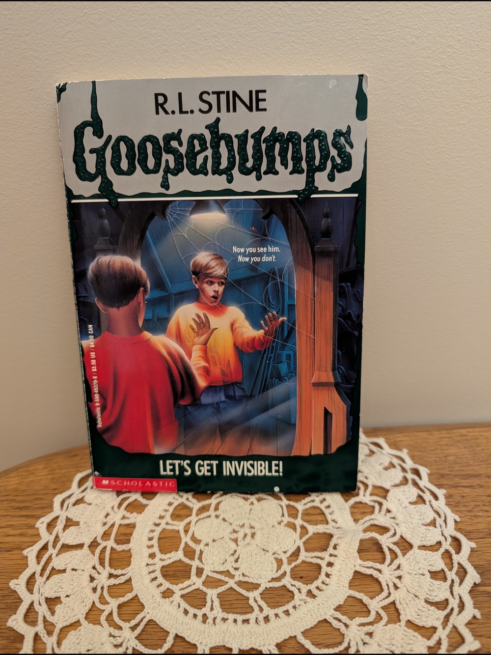 Scholastic Goosebumps Book 'Let's get Invisible!' (1993)